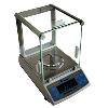 Precision Balance With Automatic External Calibration Facility