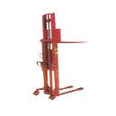 Industrial Grade Hydraulic Stacker