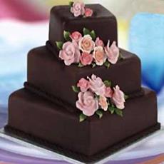 Chocolate Wedding Cake In 3 Tiers