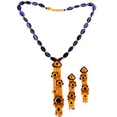 Beaded Gold Necklace Set