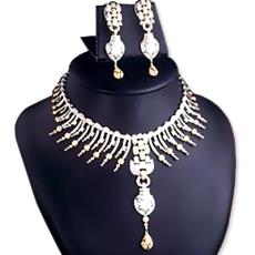 Diamond Studded Necklace Set