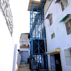 Industrial Goods Lift In 0.5-10 Ton Capacity