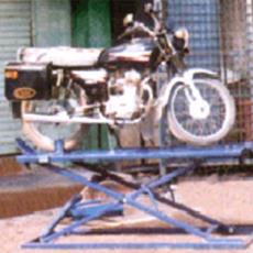 Two Wheeler Work Bench