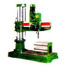 Industrial Grade Fabricated Radial Drill Machine