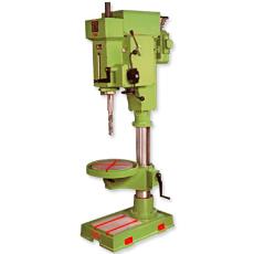 Pillar Drilling Machine With Reduction Sleeve