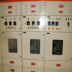 Synchronising Panels With Manual Over-Ride Control