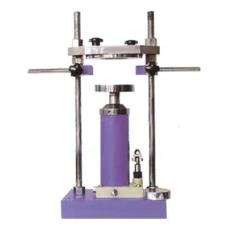 Compact Triaxial Shear Apparatus