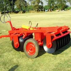 Disc Harrow With Adjustable Draw Bar