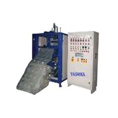 Less Power Consuming Vacuum Forming Machine