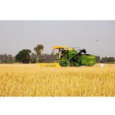 Agricultural Tractor Mounted Combine Harvester