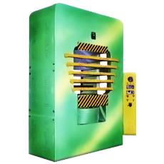 Hydraulic Press With Temperature Controllers