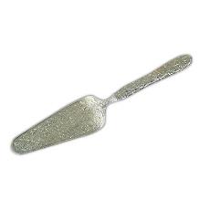 Embossed Type Cake Server