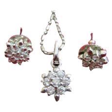 Diamond Studded Pendant Set